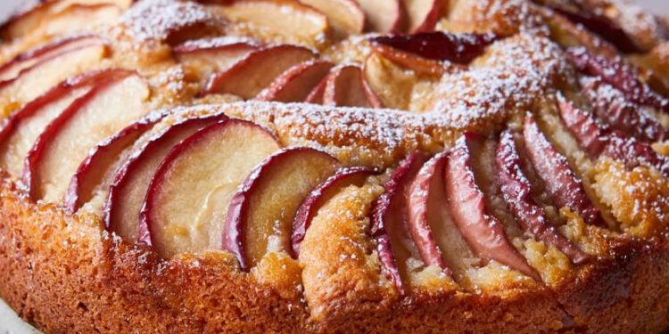 Bolo de maçã invertido na air fryer