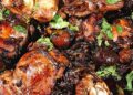 Frango no tacho com castanhas