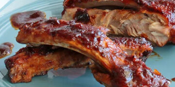 Entrecosto caramelizado com mel e cerveja