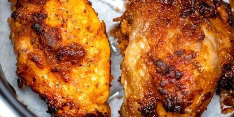 Coxinhas de frango crocantes na air fryer (sem óleo e com sabor explosivo)