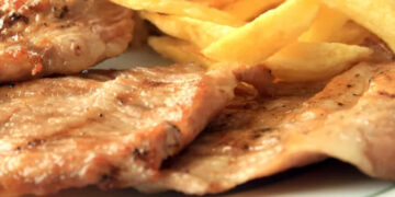 Secretos de porco com alho e limão na air fryer