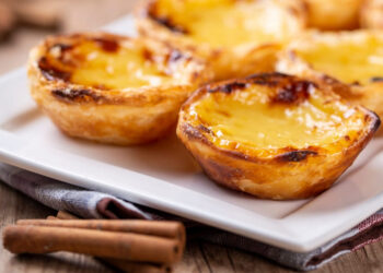 Pastéis de Belém (versão caseira)