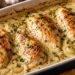 Frango cremoso no forno com mostarda e ervas aromáticas
