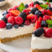 Tarte fria de iogurte grego com frutos vermelhos: sem forno e sem gelatina