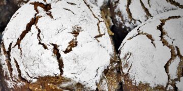 Broa de Avintes: o pão que as padeiras levavam de barco até ao Porto